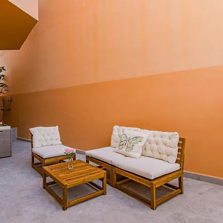 아파트 Ocean View San Eugenio